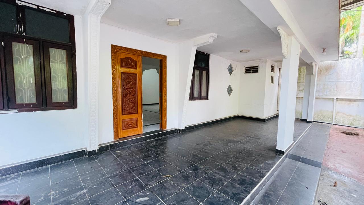 HOUSE FOR SALE